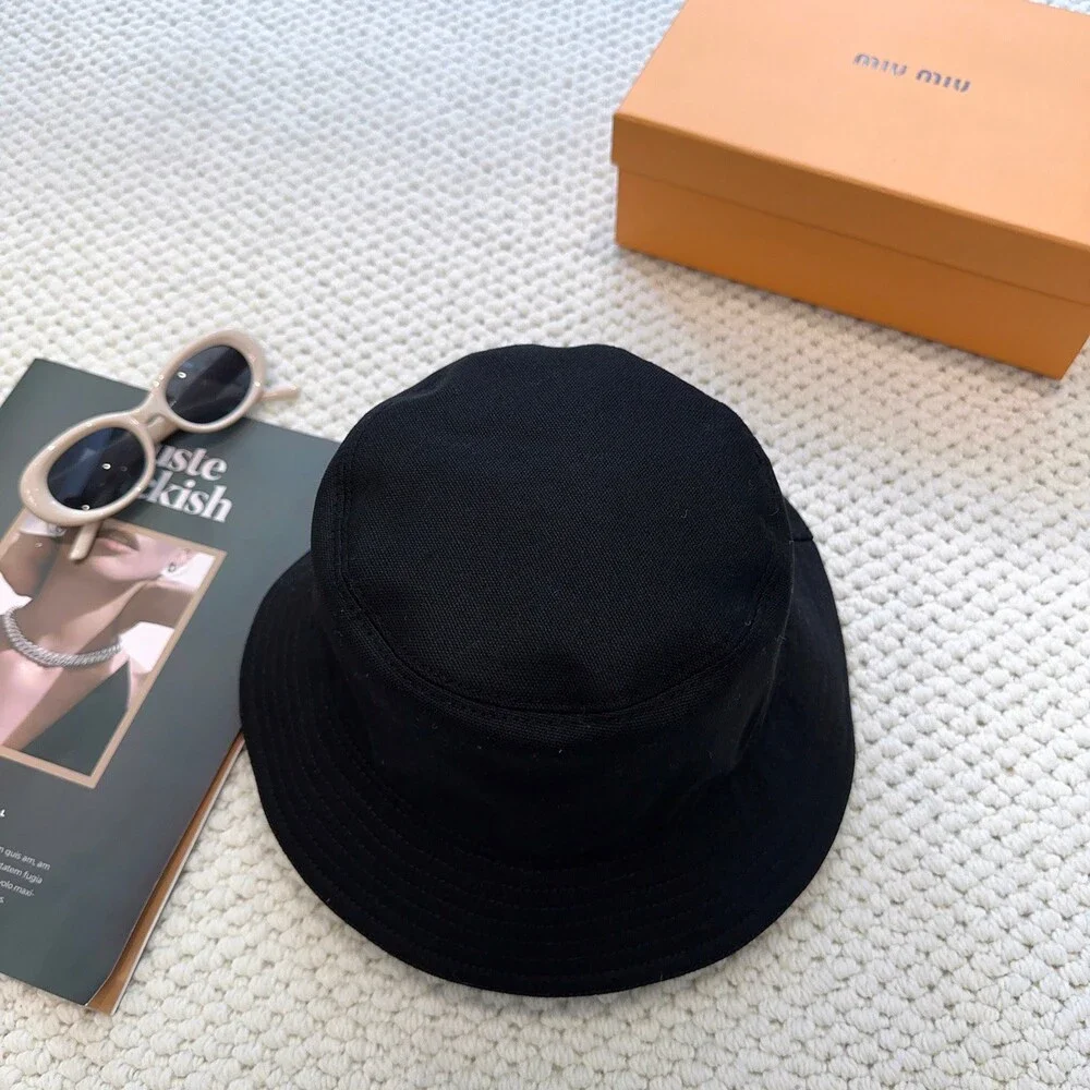 Miu Miu miu classic